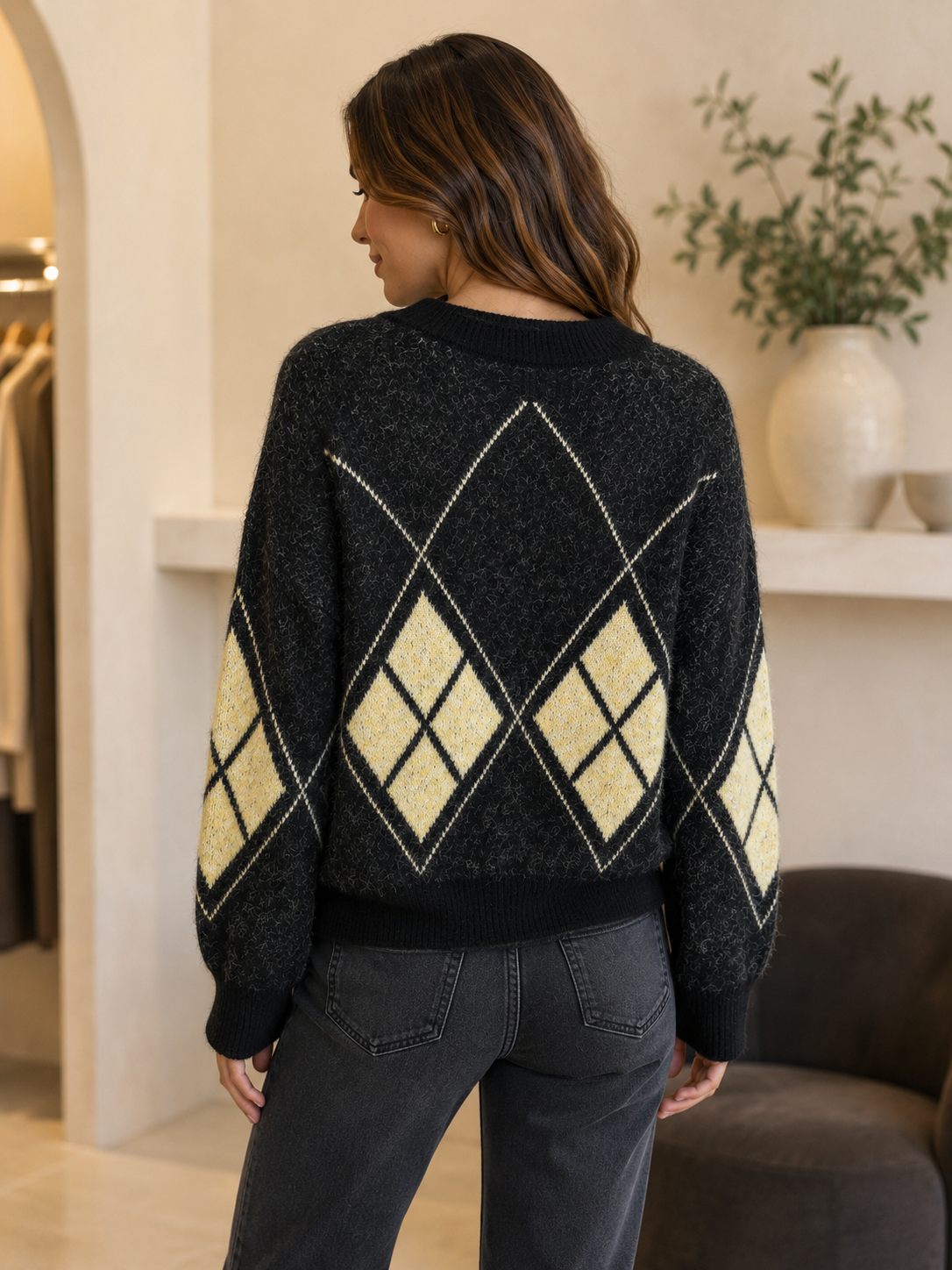 SWEATER NEGRO ROMBOS