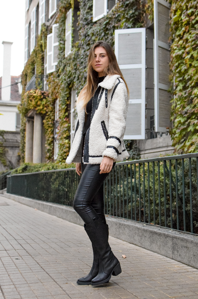 AURORA BOOTS